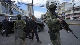 Conflicto armado interno en Ecuador: Van 329 detenidos y 5 abatidos en hechos violentos