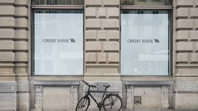 Crisis bancaria: UBS acuerda comprar Credit Suisse por 2 mil mdd