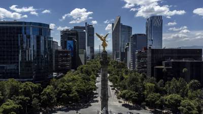 Economía mexicana crece 0.1% en febrero, menos de lo esperado por el INEGI
