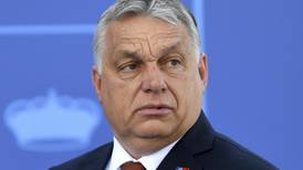 ¿Quién es Viktor Orbán y por qué es un líder admirado por los conservadores en EU?