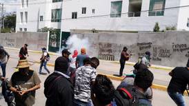 Normalistas de Ayotzinapa exigen entrega de videos sobre desaparición de sus compañeros  