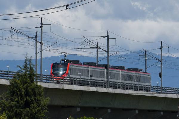 Tren México-Toluca ‘turbio’: ASF encuentra ‘pagos excesivos’... y faltan por aclarar 238 mdp