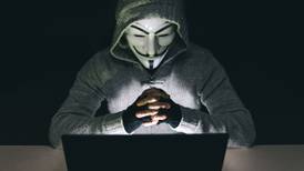 Anonymous ataca al ‘YouTube’ ruso; advierte que no volverá a funcionar