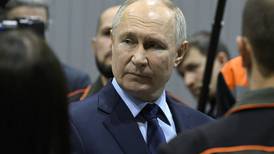 ‘Paseo dictatorial’ de Putin en elecciones en Rusia: Gana con 87% de los votos