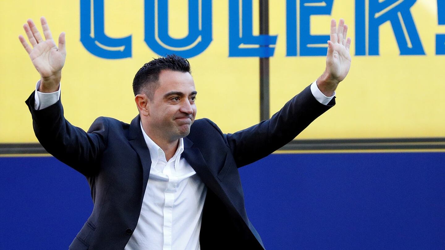 Xavi firmó hasta 2024 como entrenador de los 'Culés' (EFE)