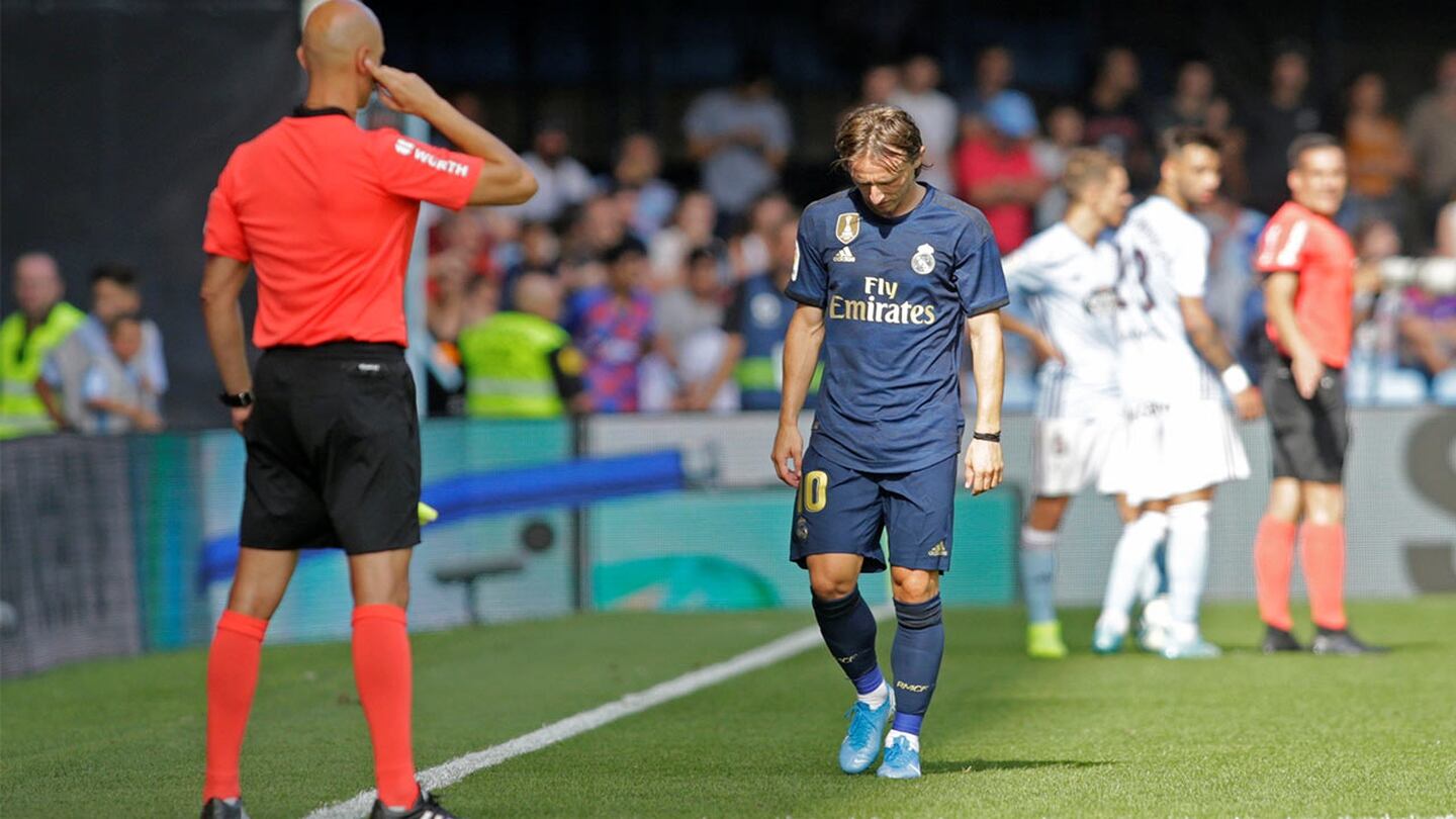 Sergio Ramos entiende expulsión a Modric para 'proteger al futbol'