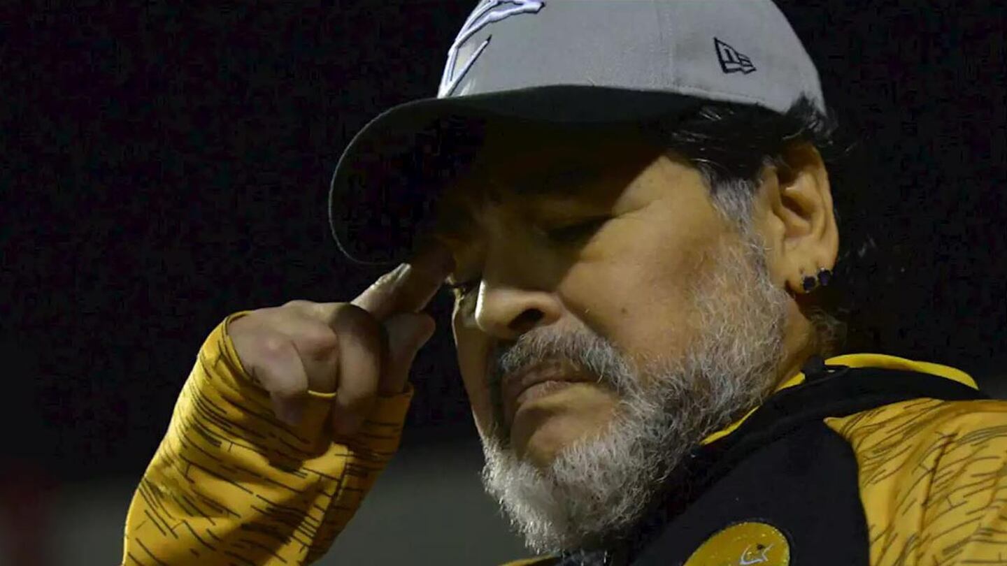 ¡Maradona no se olvida de Culiacán y pide disculpas por publicaciones de Gaspar Servio!
