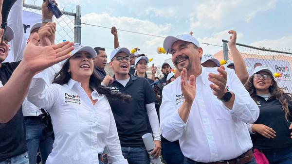 Pedro Rodríguez ofrece incrementar apoyos sociales en Atizapán en busca de la reelección