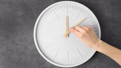Horario de Verano: ¿De dónde nació la idea de ahorrar energía adelantando tu reloj?