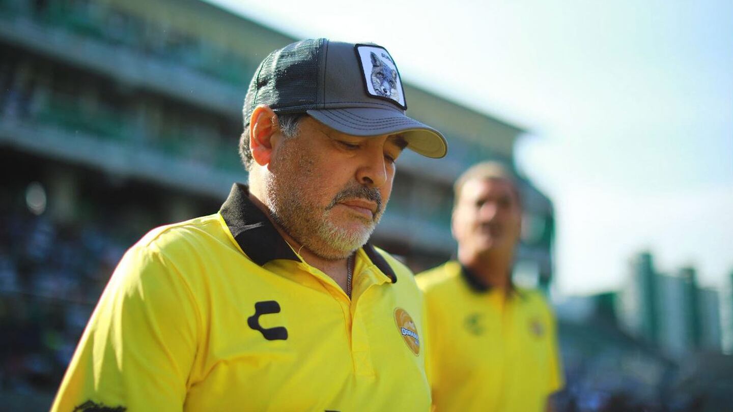 ¡Se confirmó la sanción a Maradona por expulsión en la ida de la Final!