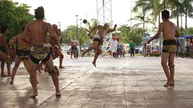 Yucatán abre nueva escuela de juego de pelota maya