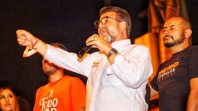 ¡Sorpresa en Sonora! Bours deja candidatura de Movimiento Ciudadano y se une a Gándara