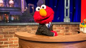¿Ya no sabes cómo entretener a tu hijo en la cuarentena? El nuevo talk show de Elmo es una opción