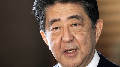 Reportan inconsciente a Shinzo Abe, exprimer ministro de Japón, tras ser baleado