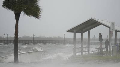 Tormenta tropical 'Nicole' arrasa Florida tras daños por huracán 'Ian' – El  Financiero