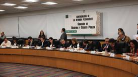 Diputados aprueban en Comisión el dictamen que reduce carga fiscal a Pemex; va a Pleno
