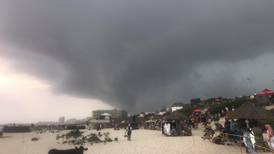 Suspenden por tormenta eléctrica el viacrucis en la zona hotelera de Cancún