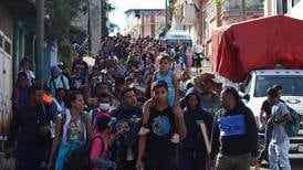 Nueva caravana migrante con unas 400 personas parte de Tapachula y va a Oaxaca 