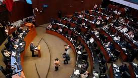 ¿Los jueces ya no podrán detener las iniciativas de AMLO? Senado aprueba reforma a la Ley de Amparo