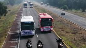 Cierran tramo de la autopista México-Pirámides por fuga de gasolina