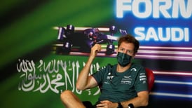 ¡Vaya gesto! Vettel organiza carrera de karts exclusiva para mujeres en Arabia Saudita