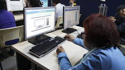 Telmex tiene vacantes de empleo con sueldos de hasta 10 mil pesos: ¿Cómo puedes aplicar para ellas?