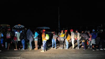Aseguran a grupo de 212 migrantes en Sonora; provienen de Senegal y Arabia 