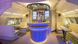 Baño privado y mejores asientos, la nueva apuesta de Emirates para la clase turista