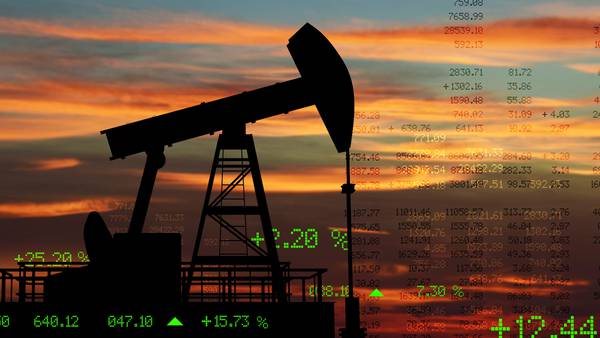 ¡Al alza! Precios del petróleo se disparan a medida que aumentan las sanciones contra Rusia