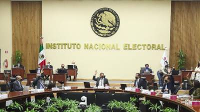 Encuesta EF: Mexicanos están con el INE; 68% aprueba desempeño en elecciones