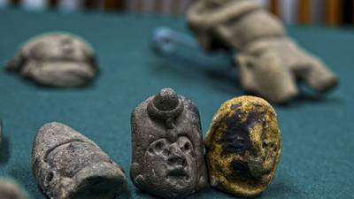 ¡Alto ahí! Decomisan 14 piezas arqueológicas en Tijuana