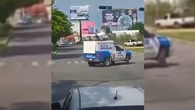 Camioneta con logo de Telmex durante balacera en Culiacán es una réplica, informa la empresa