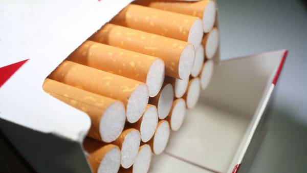PT quiere aumentar impuestos a cigarros; cajetilla costaría 30 pesos más