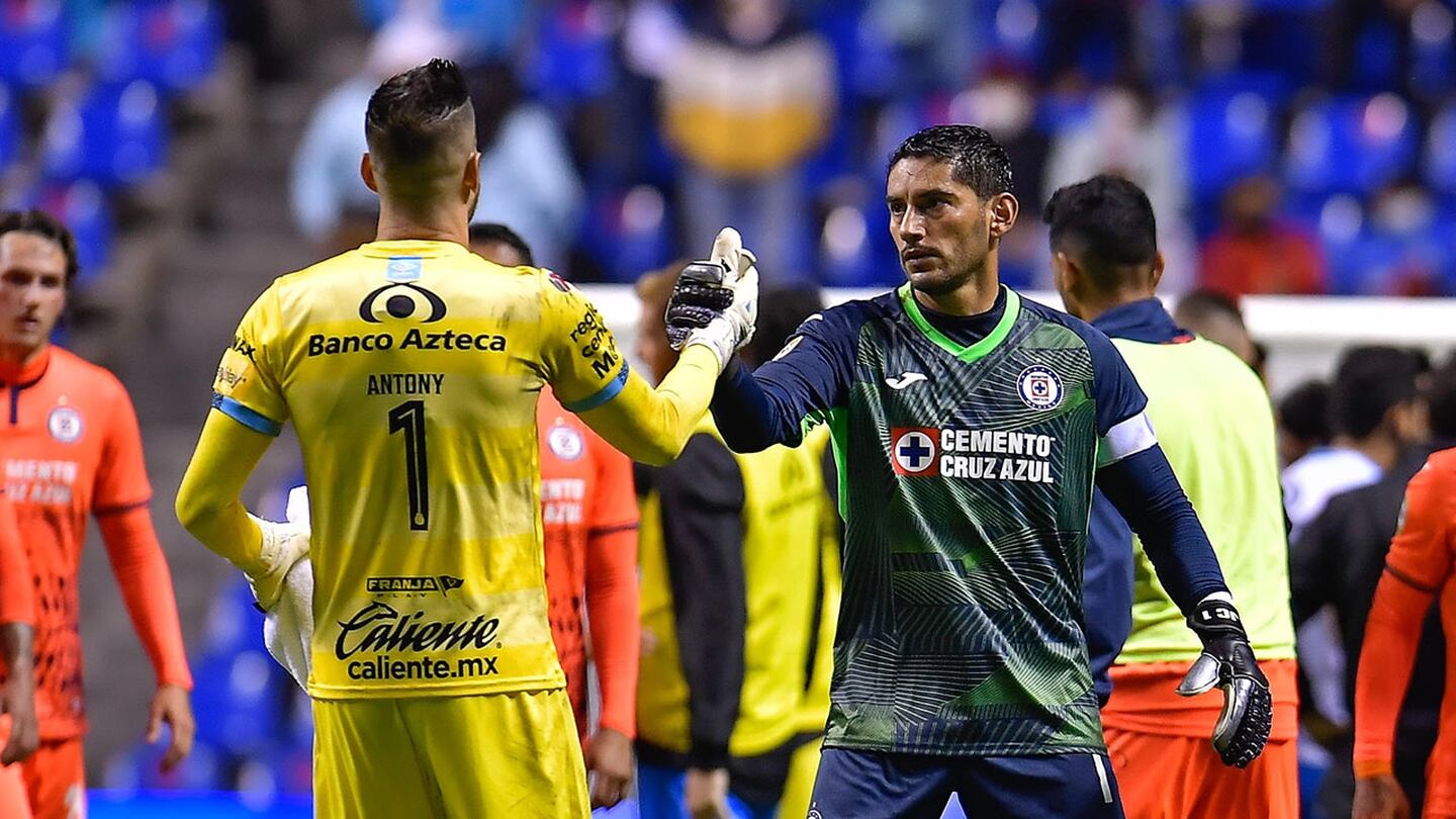 ¡Regresó Corona a las canchas con Cruz Azul y el campeón rescató el empate en Puebla!