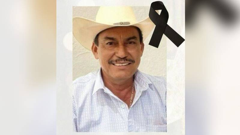 El exalcalde de San Juan Evangelista, Andrés Valencia Ríos, fue asesinado mientras ayudaba a rescatar a un hombre que se ahogó en el río.