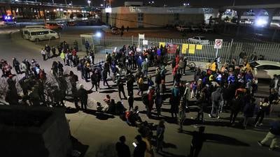 EU dará permiso humanitario a migrantes heridos en incendio de estancia de Ciudad Juárez