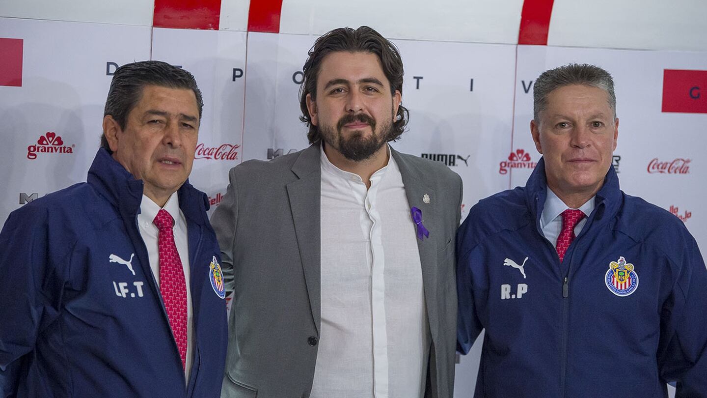 OFICIAL: La lista de transferibles de Chivas para el Clausura 2020