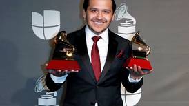 A Televisa ‘se le olvidó' el veto de Christian Nodal y sigue promoviendo su música