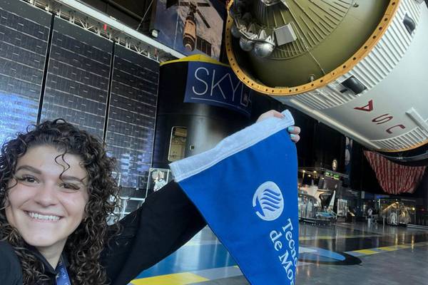 Mexicanas en la NASA: Premian a dos mujeres por su proyecto de investigación