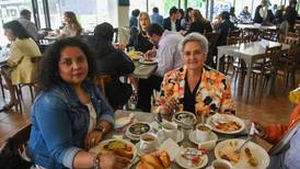 Inflación ‘deja sin festejo’ a las mamás: Prevén cuentas de menos de 800 pesos en restaurantes