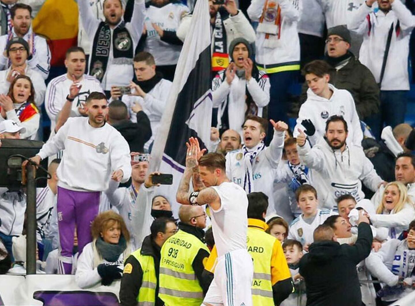 El plantel del Real Madrid hizo un llamamiento a los hinchas