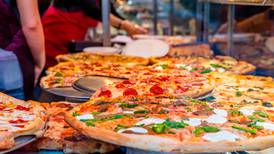 Pizzas ‘celebran’ su día con desabasto de materia prima