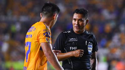 Final Chivas vs. Tigres: ¿Quién será el árbitro del partido de ida y qué polémicas ha tenido?