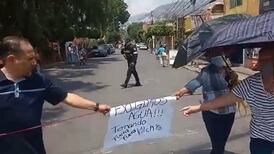 Falta de agua en Edomex: Vecinos de Ecatepec bloquean avenida tras 3 semanas sin servicio