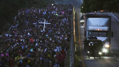Atención, Cumbre de las Américas: Miles de migrantes avanzan por México con destino a EU