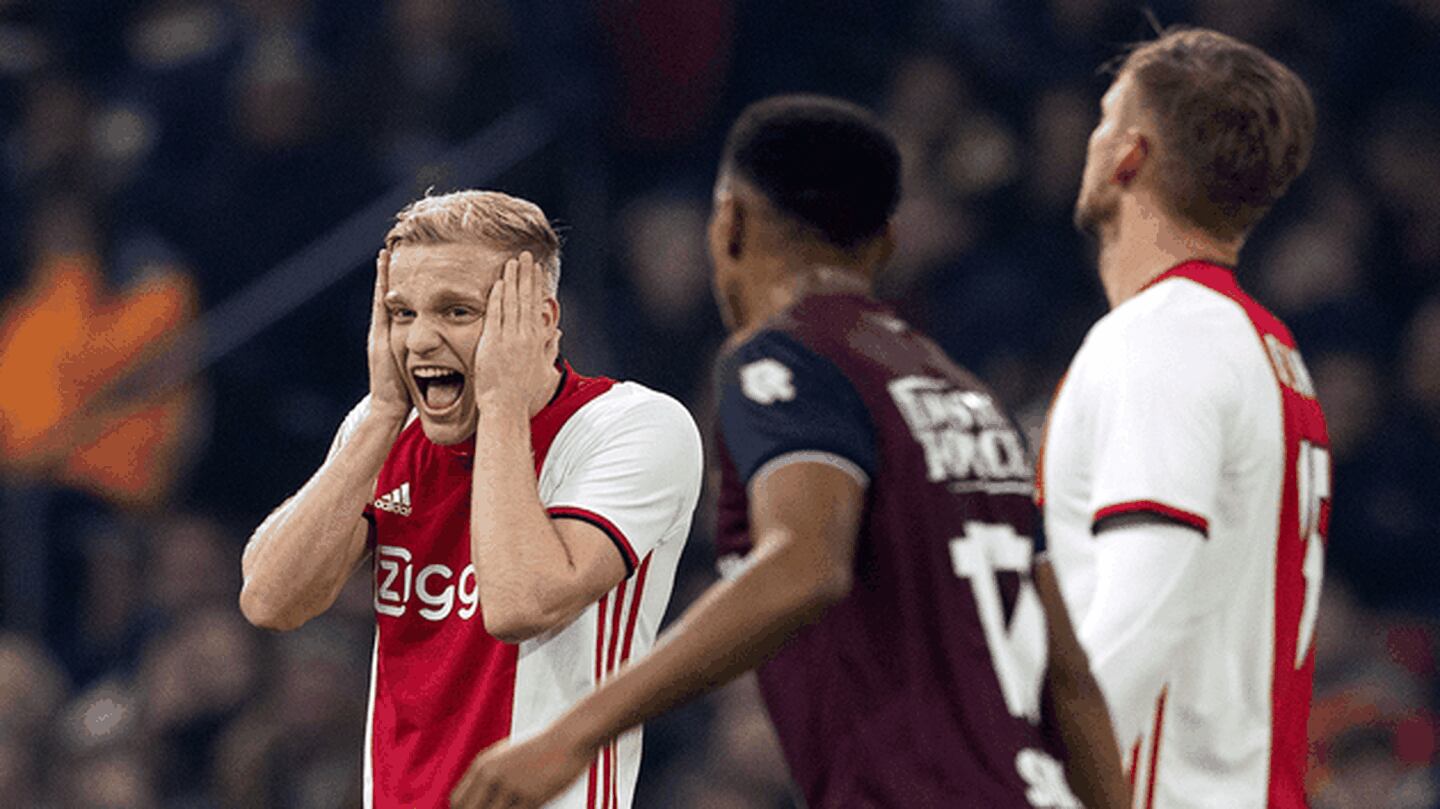 Ajax perdió por primera vez en casa en 36 partidos de Eredivisie, con Edson Álvarez en la banca