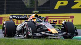 GP de Japón: Verstappen lidera clasificación con nueva pole; ‘Checo’ Pérez largará quinto