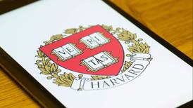 ¿Reducir número de estudiantes en las aulas? Este es el plan de la Universidad de Harvard ante el COVID-19