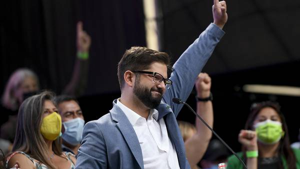 Elecciones en Chile: Gabriel Boric, exlíder estudiantil, es el virtual ganador
