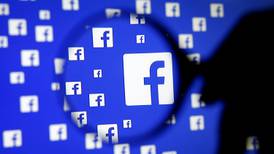 Juez de EU ordena a Facebook entregar a accionistas registros sobre manejo de datos privados